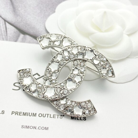 CHANEL Creative Diamond Brooch - Picture 7 of 8